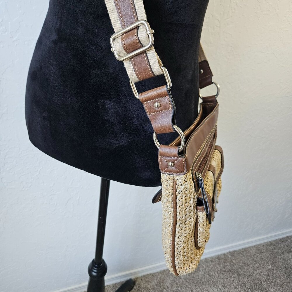 Chaps Straw & Faux Leather Crossbody Bag satchel purse Boho Cottage core Hippie - Picture 3 of 16